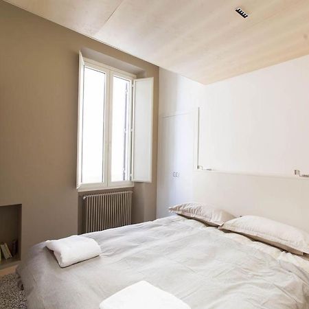 Casa Vacanze Al Corso Apartment Рим Екстериор снимка